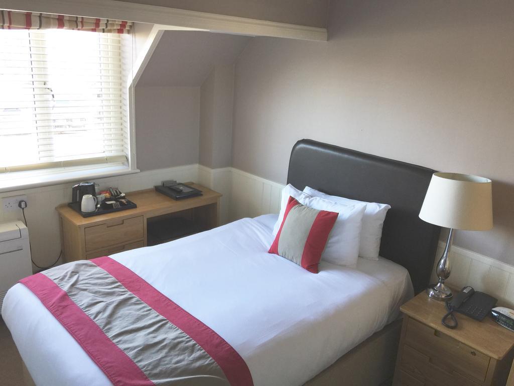 Breckland Lodge Аттлборо Экстерьер фото