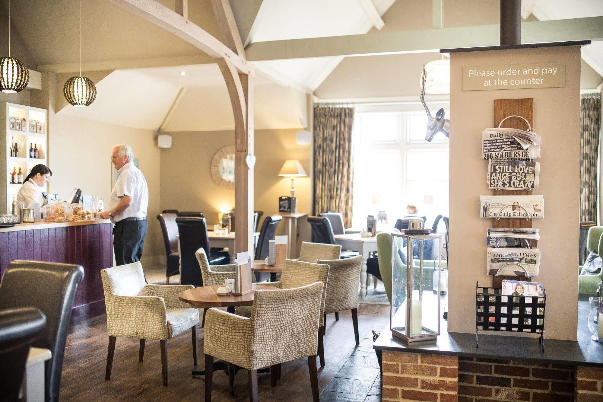 Breckland Lodge Аттлборо Экстерьер фото